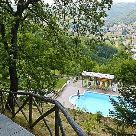Country In Marche With Swimming Pool Casa de Férias