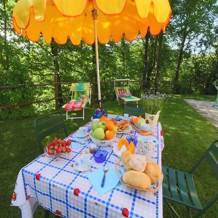 Country In Marche With Swimming Pool * Apecchio