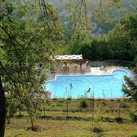 Country Cottage In Marche With Swimming Pool
