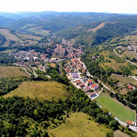 Country In Marche With Swimming Pool * Apecchio